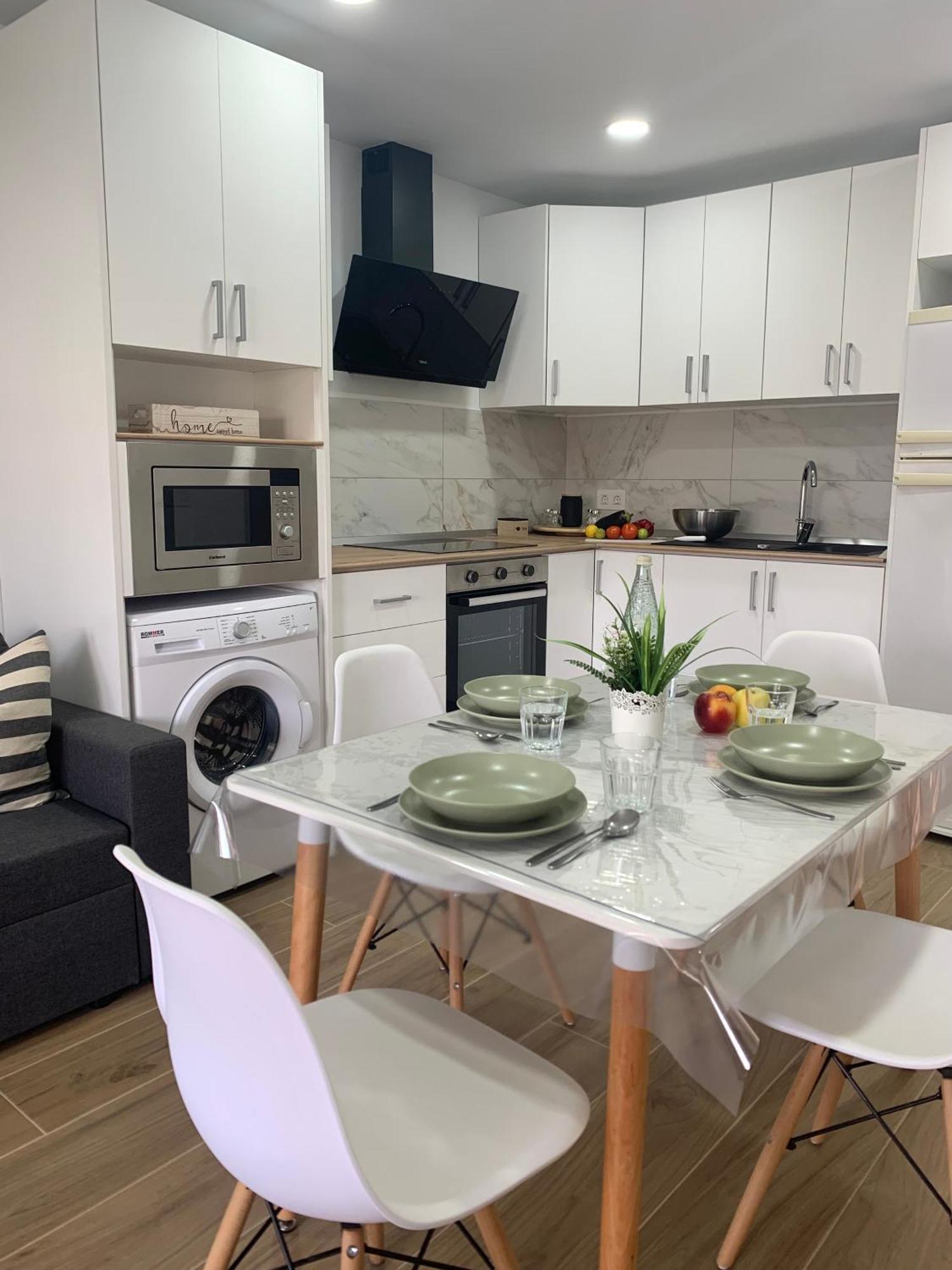 Playa Cerca, Wifi Gratis - Centrico Y Renovado Apartment Guía de Isora Екстериор снимка