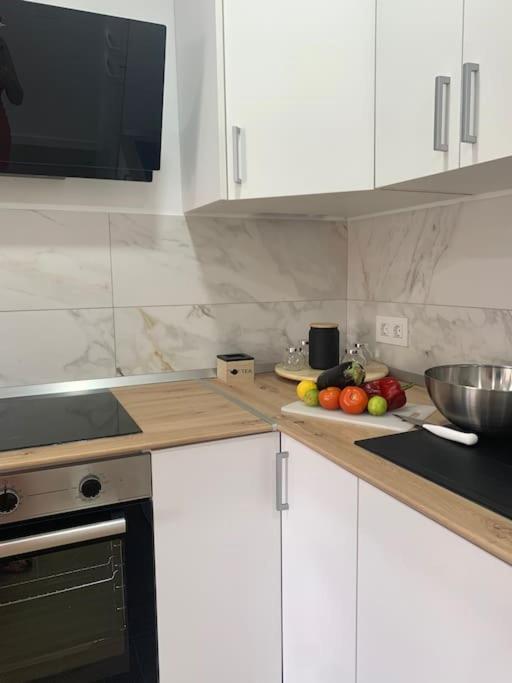Playa Cerca, Wifi Gratis - Centrico Y Renovado Apartment Guía de Isora Екстериор снимка